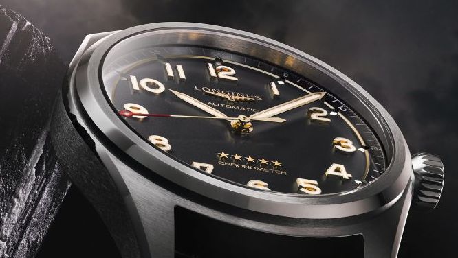 浪琴表推出先行者系列钛金属腕表！